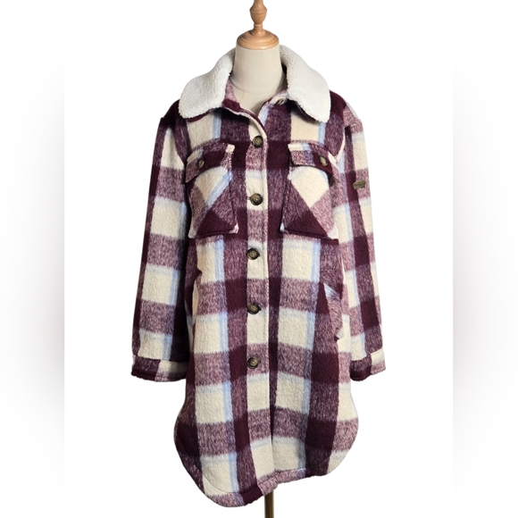 Koolaburra Burgundy And White Plaid Fur Collar Coat Jacket - Picture 1 of 9